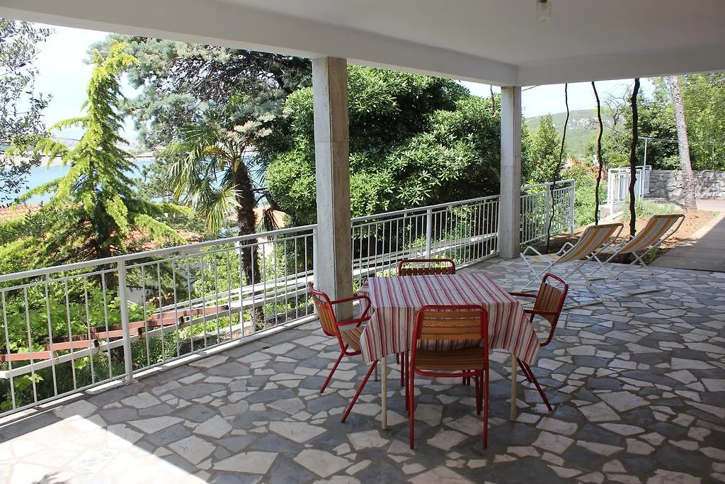 Captain'S Promenade Jadranovo Apartment